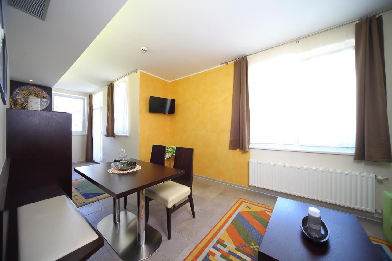 Apartma Anka *** Краньска Гора Экстерьер фото